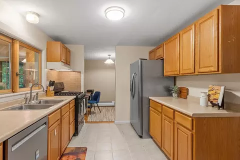 42 Oneida Rd, Acton, MA 01720 photo 6