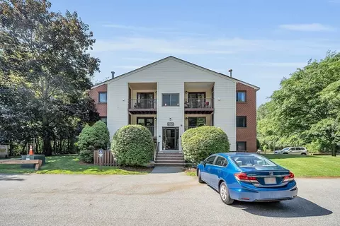 189 Littleton Rd #18, Chelmsford, MA 01824