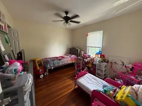 Bedroom - 524-526 Plainfield St, Springfield, MA 01107 photo 2 of 2