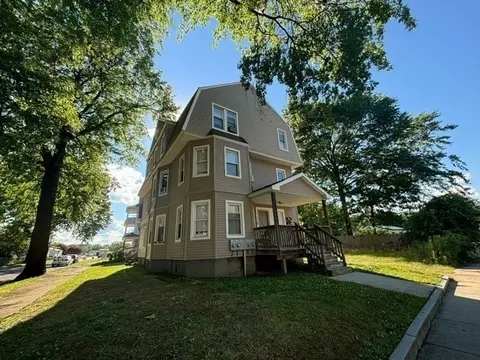 Exterior - 524-526 Plainfield St, Springfield, MA 01107 photo 2 of 7