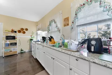 96 Garfield St, Springfield, MA 01108 photo 23