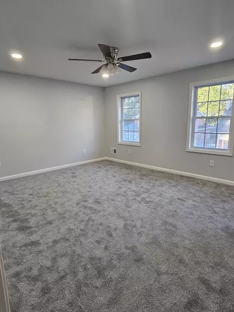 32 Emily, Springfield, MA 01109 photo 12