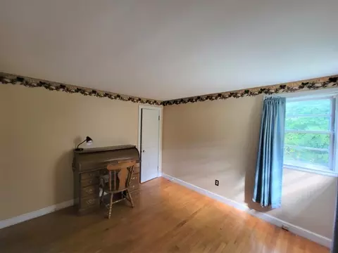 Bedroom - 52 Ella St, Athol, MA 01331 photo 3 of 3