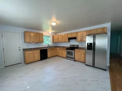 110 South St, Athol, MA 01331 photo 8