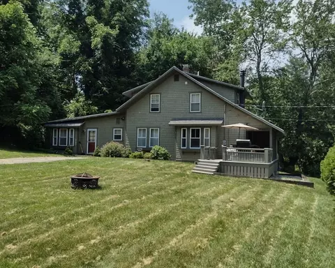 70 Margerie St, Haverhill, MA 01830