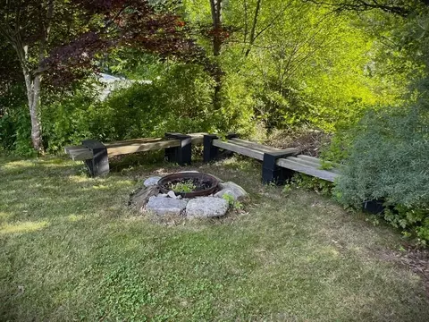 Exterior - 12 Surrey Ln, Webster, MA 01570 photo 9 of 9