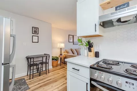 Kitchen - 15 Staples Ave #46, Everett, MA 02149 photo 4 of 4