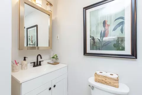 Bath - 15 Staples Ave #46, Everett, MA 02149 photo 3 of 3