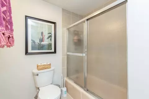 Bath - 15 Staples Ave #46, Everett, MA 02149 photo 1 of 3