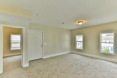 4 Agate Ave, Worcester, MA 01604 photo 11