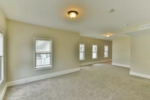 4 Agate Ave, Worcester, MA 01604 photo 12