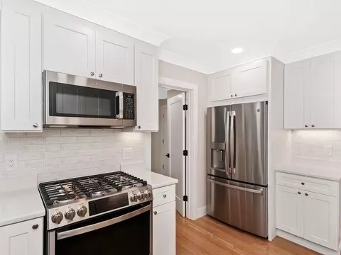 2031 Commonwealth Ave #10, Boston, MA 02135