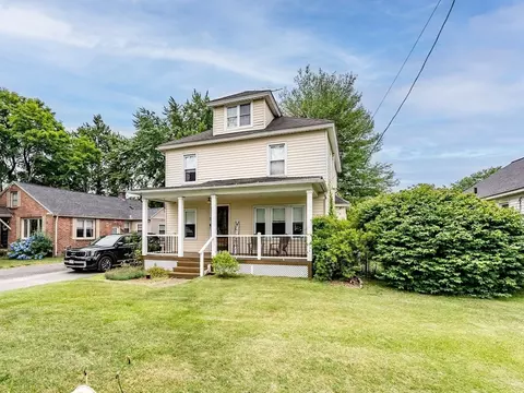 43 Wood Ave, East Longmeadow, MA 01028