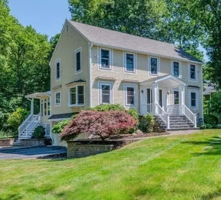 49 Randall St, Easton, MA 02356