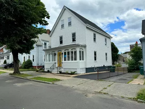 93 Pine Grove Ave, Lynn, MA 01904