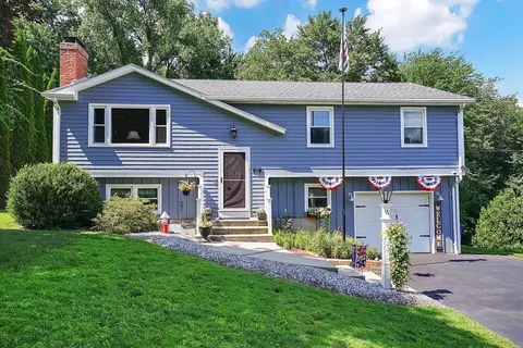 121 Beacon Hill Rd, West Springfield, MA 01089