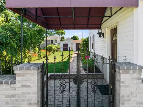 Exterior - 403 Aetna St, Fall River, MA 02721 photo 6 of 8