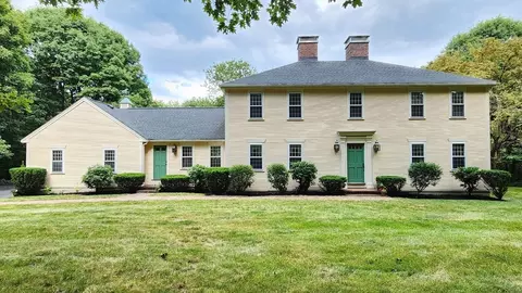378 Green St, Northborough, MA 01532