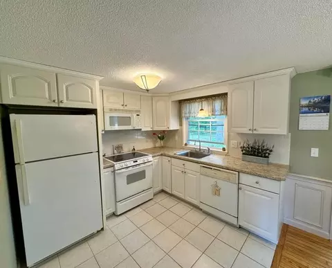 173 Nottingham Dr, Barnstable, MA 02632 photo 15