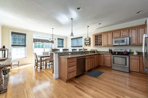 Kitchen - 111 Caddyshack Dr, Chicopee, MA 01020 photo 1 of 4