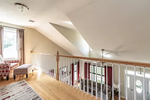 Entry Way - 111 Caddyshack Dr, Chicopee, MA 01020 photo 3 of 3
