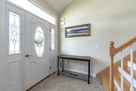 Entry Way - 111 Caddyshack Dr, Chicopee, MA 01020 photo 1 of 3