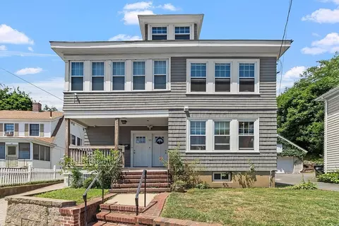 95 Jackson St, Salem, MA 01970