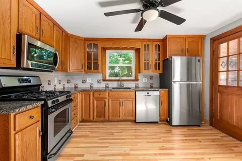 127 Whiting, Dedham, MA 02026 photo 14