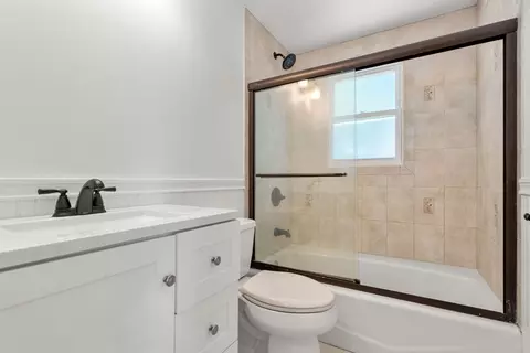 127 Whiting, Dedham, MA 02026 photo 16