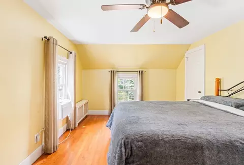 235 Emerson St, Springfield, MA 01118 photo 11