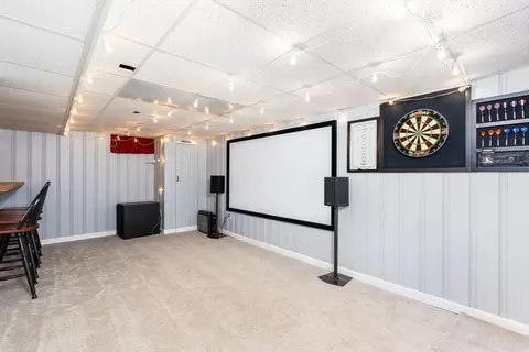 235 Emerson St, Springfield, MA 01118 photo 17