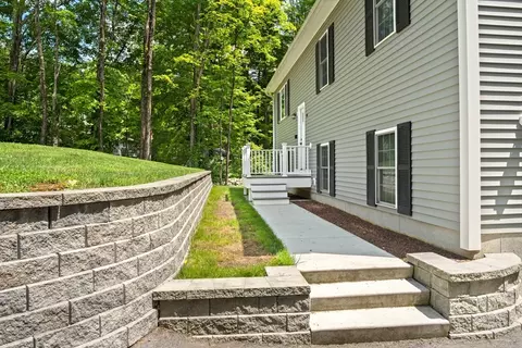 190 Lower Gore Rd, Webster, MA 01570 photo 5