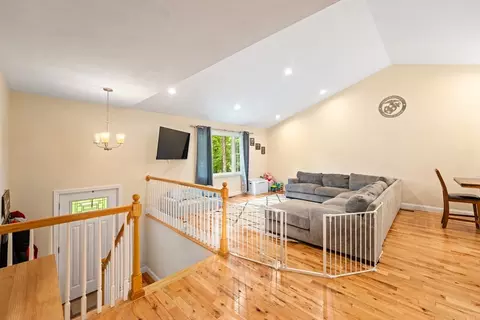 190 Lower Gore Rd, Webster, MA 01570 photo 12