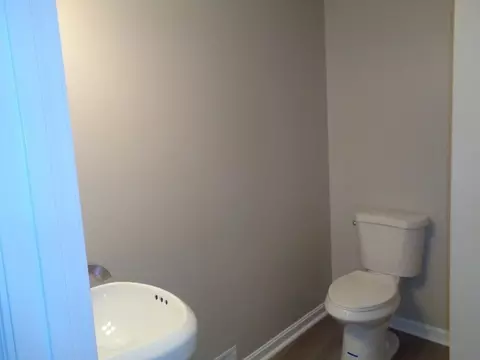 61 63 Nelson Ave, Springfield, MA 01109 photo 10