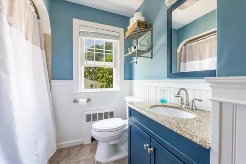 Bath - 57 13th St, Attleboro, MA 02703 photo 1 of 1