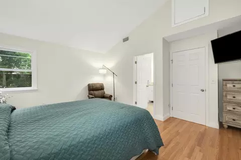 Bedroom - 14 Gothic Ave, Worcester, MA 01606 photo 2 of 6