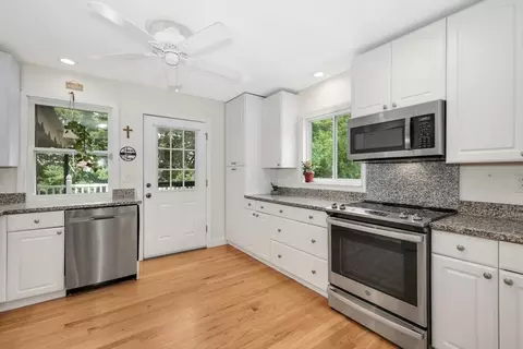 Kitchen - 14 Gothic Ave, Worcester, MA 01606 photo 5 of 6