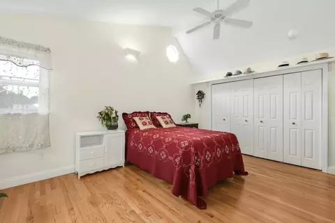 Bedroom - 14 Gothic Ave, Worcester, MA 01606 photo 6 of 6