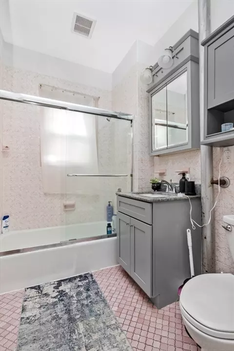 20 E Milton Rd #3, Brookline, MA 02445 photo 11