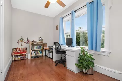 20 E Milton Rd #3, Brookline, MA 02445 photo 3
