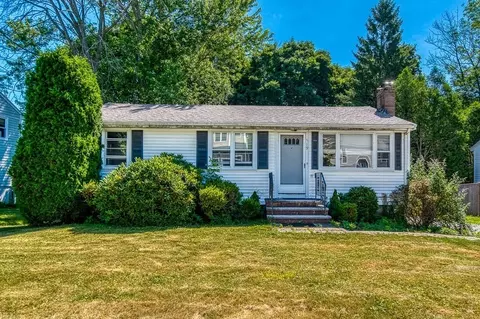 19 Keene St, Brockton, MA 02301