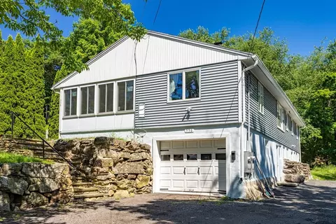 556 Westminster Hill Rd, Fitchburg, MA 01420