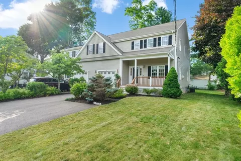 14 Chester St # A, Natick, MA 01760