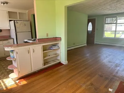 19 Mason Rd, Needham, MA 02492 photo 2