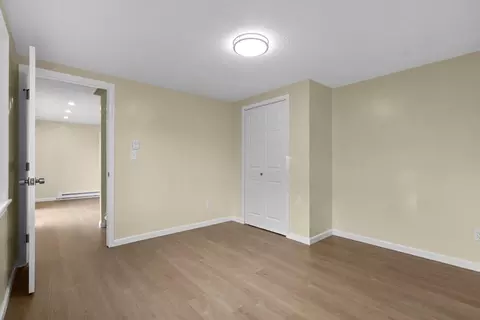 49 Sylvester St, Springfield, MA 01109 photo 21