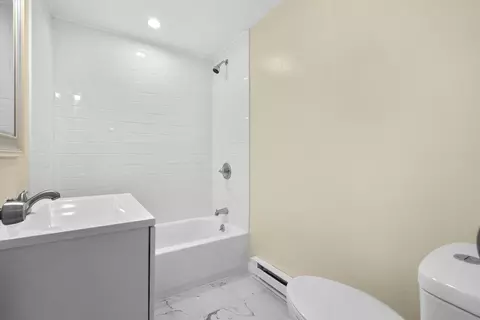 49 Sylvester St, Springfield, MA 01109 photo 12