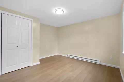 49 Sylvester St, Springfield, MA 01109 photo 19