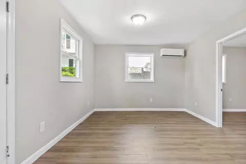 48 Alty St, Fall River, MA 02723 photo 4