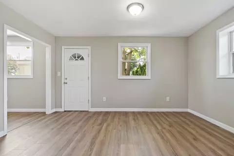 48 Alty St, Fall River, MA 02723 photo 7