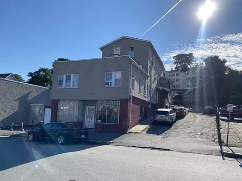 23 Suffolk St, Worcester, MA 01604 photo 15